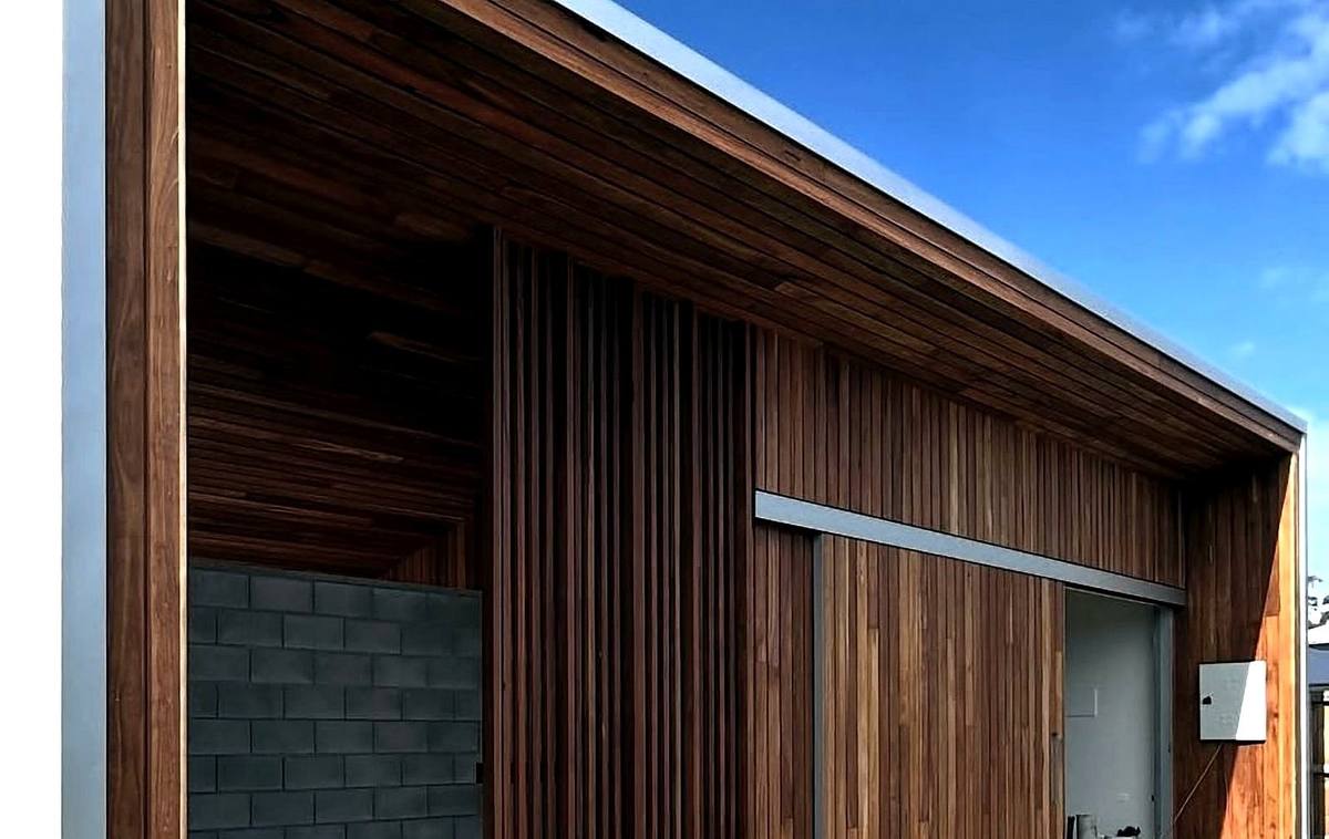 New residence in Kingston, Tasmania, designed by 1+2 Architecture and built by LHPL Contracting